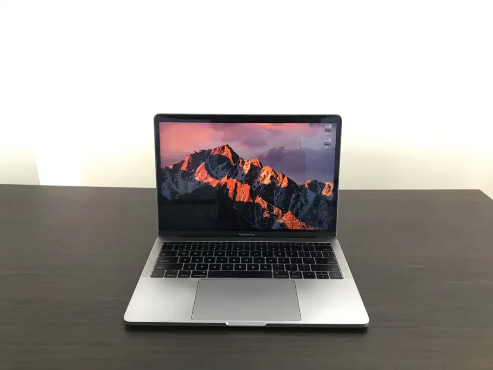 Macbook Pro 13 inch 2017