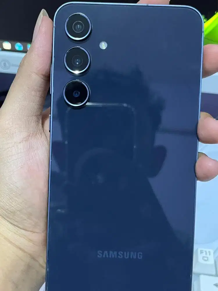 SAMSUNG A55 BATANGAN