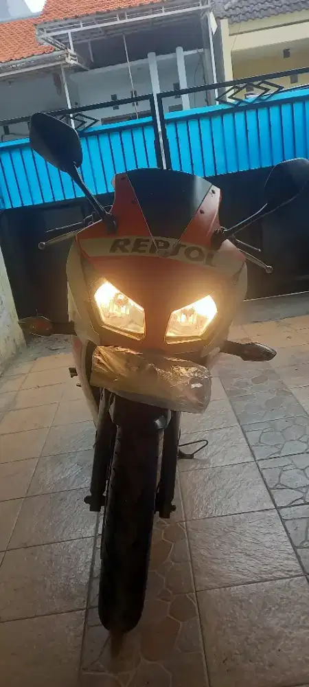 Honda cbr 2014 old livery repsol terawat