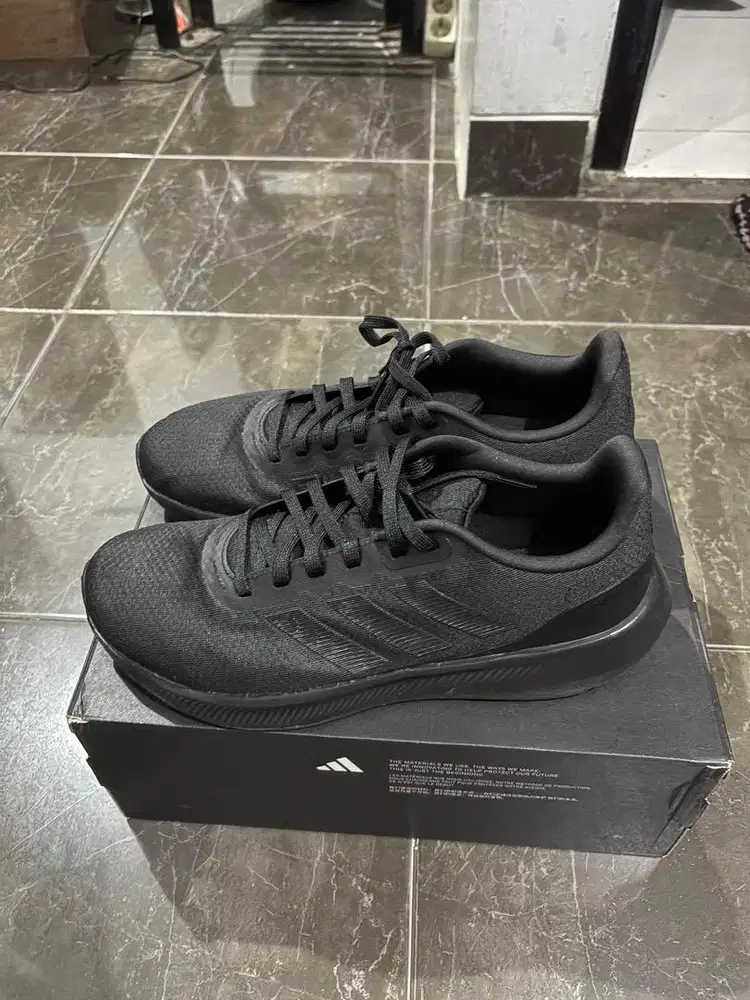 Sepatu Adidas Runfalcon e