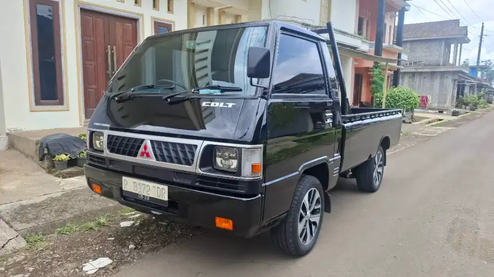 Jual l300 pick up antik