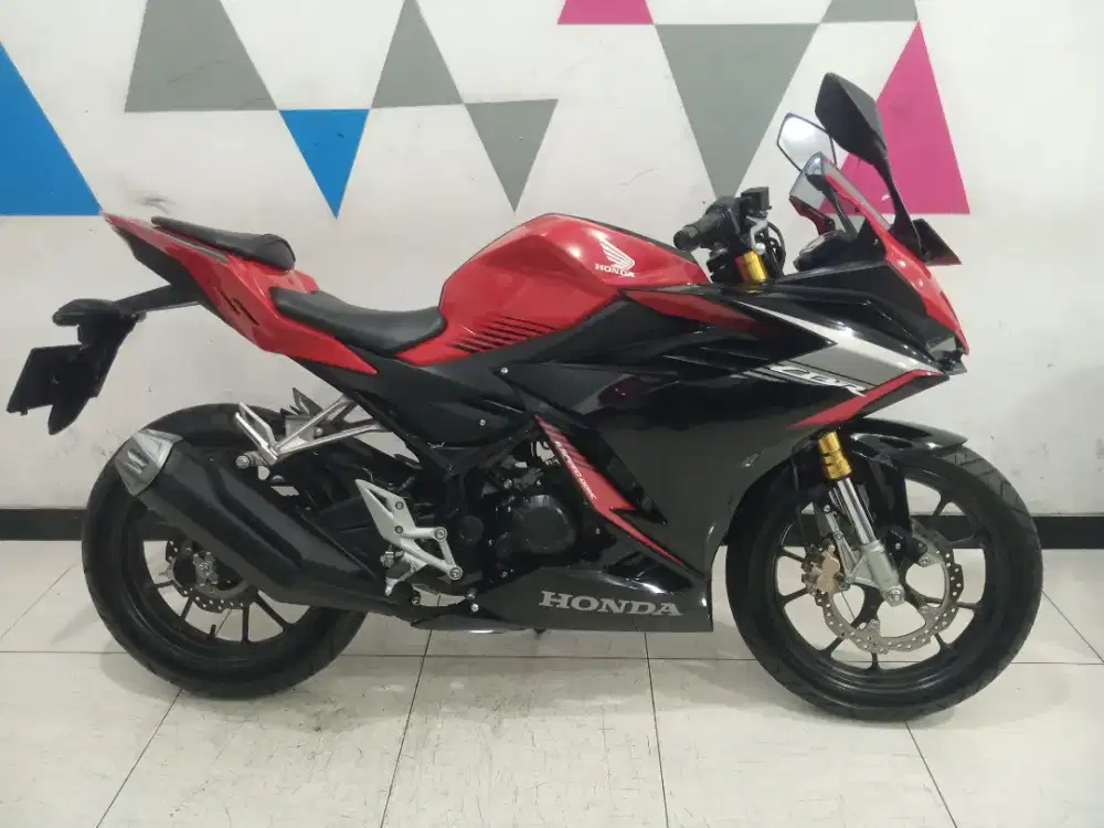 Honda CBR 150R 2022