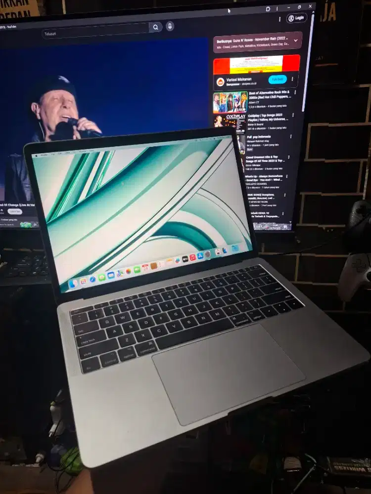 Macbook Pro 2017 iBox Normal Siap Pakai