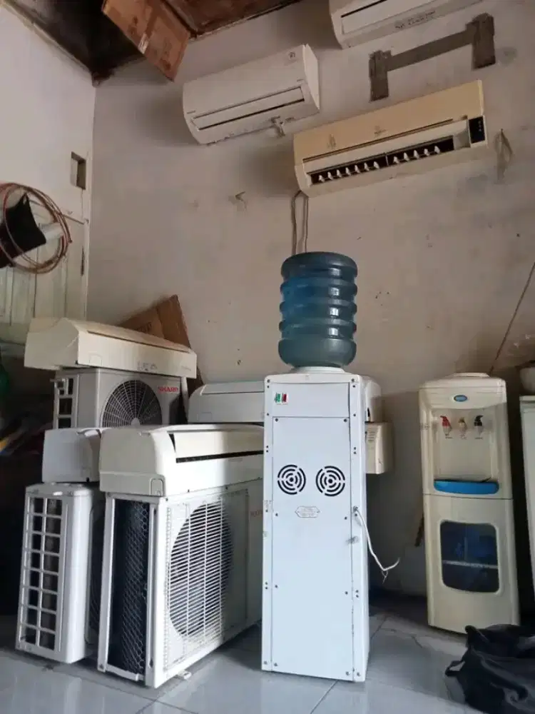 Service AC Dan elektronik lainnya