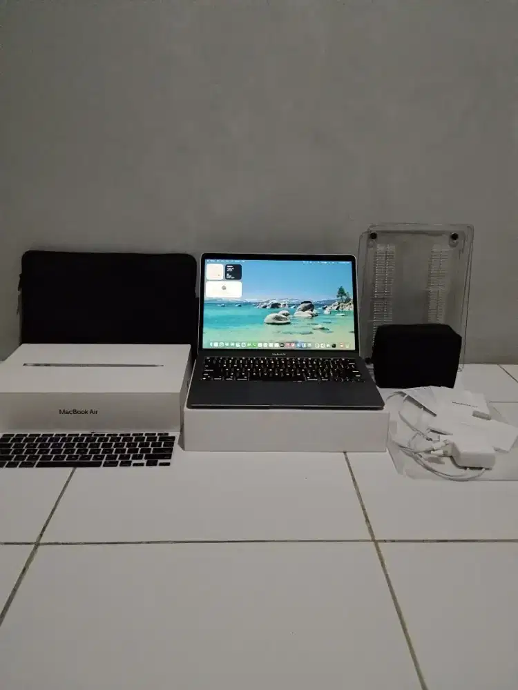 MacBook Air M1 8/256 BH 99% Fullset iBox