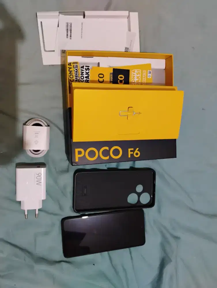 Xiaomi POCO F6 ram 12gb/512gb masih garansi