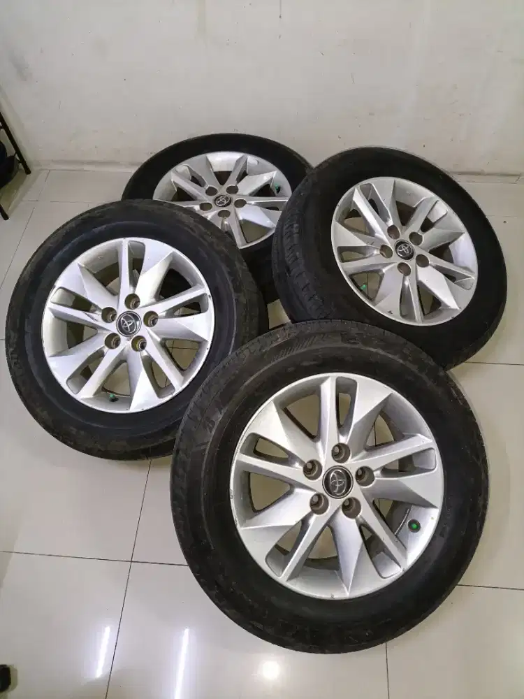 Velg Standar Innova Reborn + ban 205/65/R16