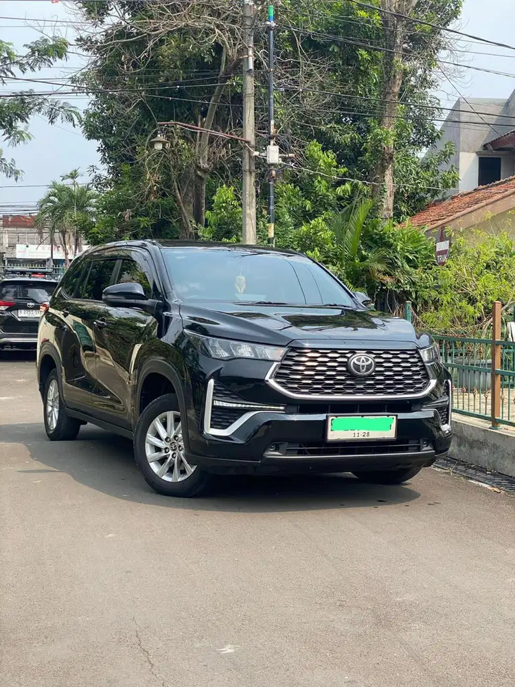 Toyota Kijang Innova 2023 Hybrid