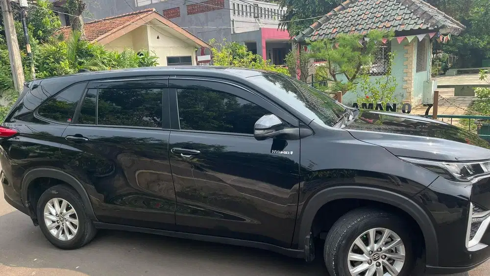 Toyota Kijang Innova 2023 Hybrid
