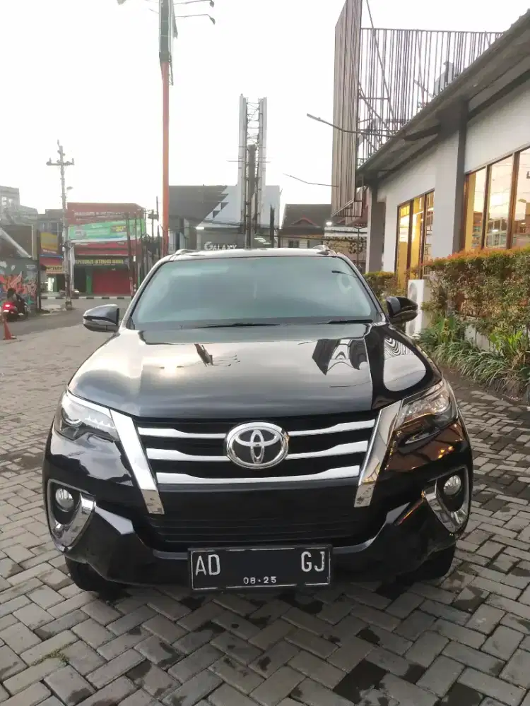 Toyota Fortuner VRZ Diesel Matic 2018