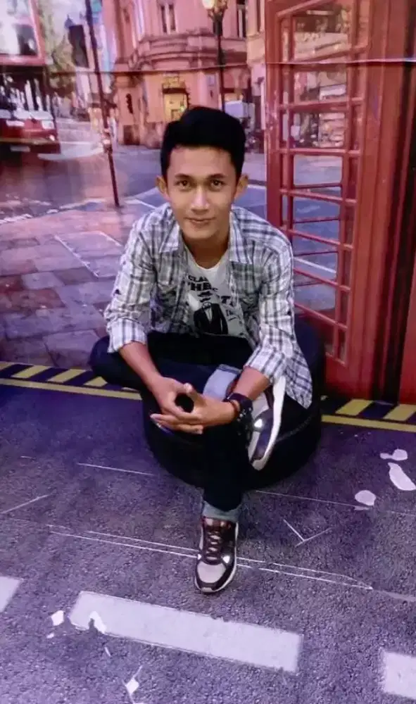 Cari Kerja ( sosial media spesialis )