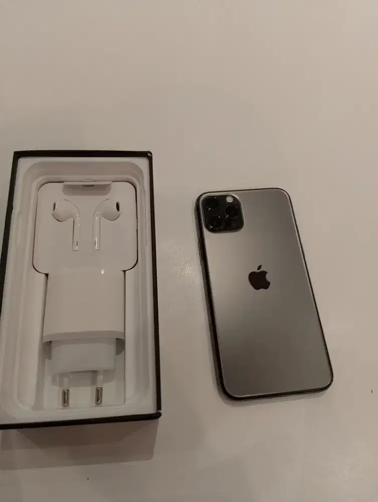 Iphone 11 pro 256gb baru luar biasa