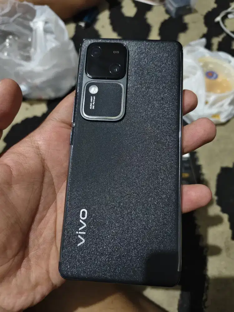 Vivo V30 5G 8+8/256GB