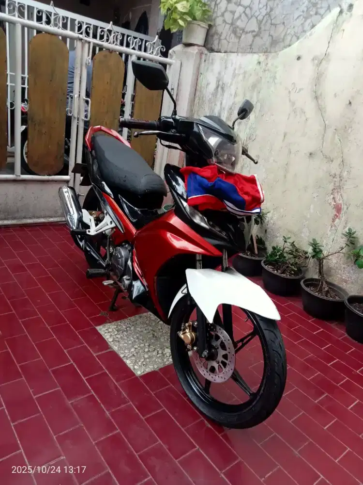 Di jual motor Jupiter mx