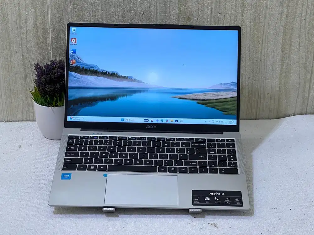 Acer Aspire 3 A325 Intel N4500 RAM 8/256 GB FHD IPS Mulus