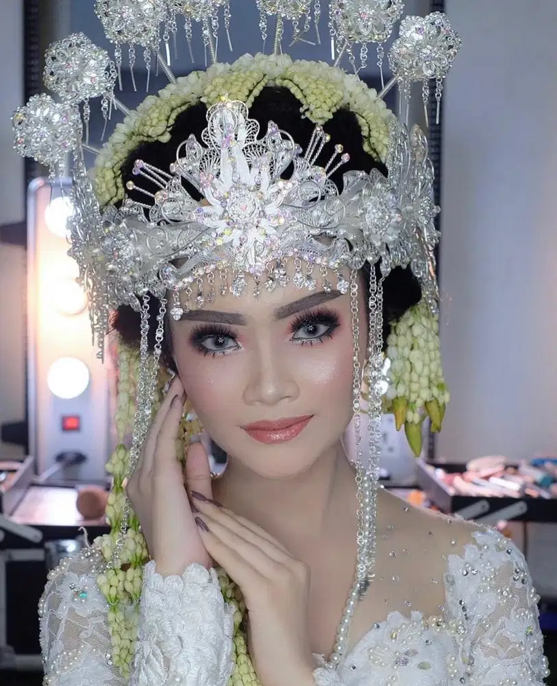 Paket rias dan baju pengantin murah meriah mewah