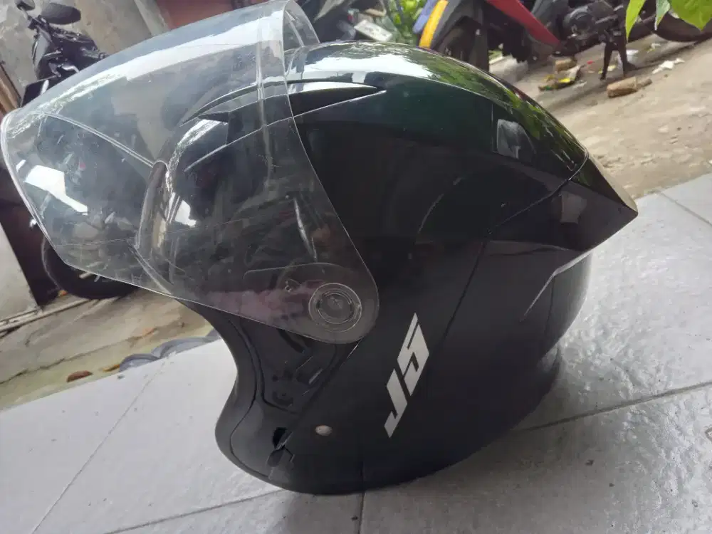 HELM MLA size m,L