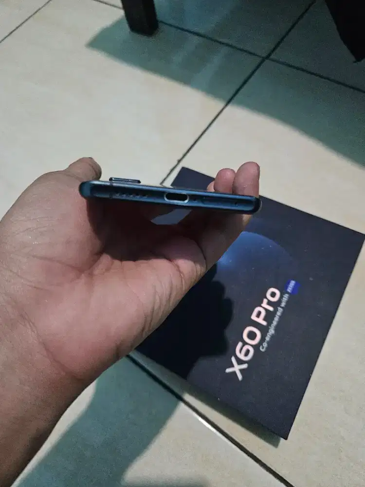 Vivo x60pro 12/256