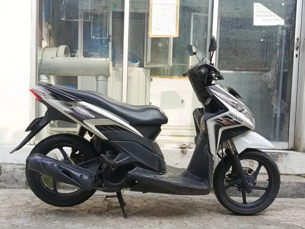 VARIO TECHNO ABS 2011 PAJAK PANJANG