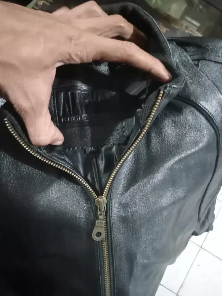 Jaket kulit domba