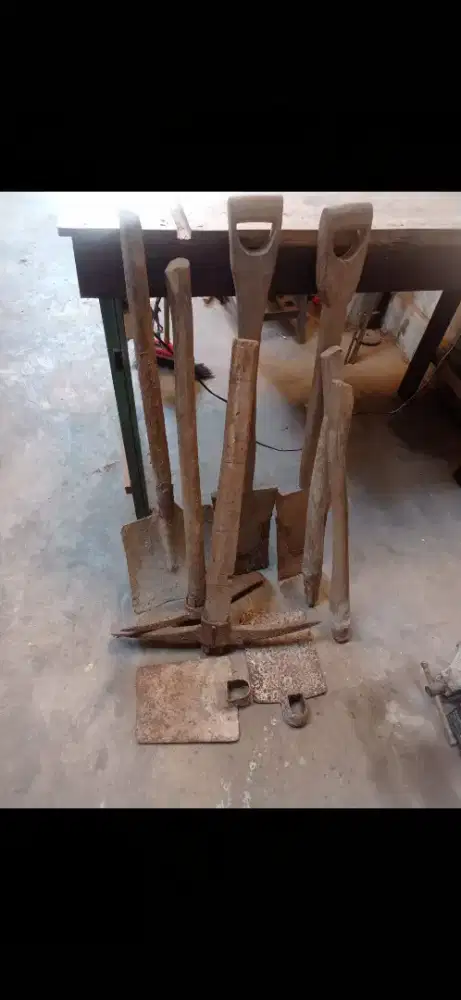 peralatan bangunan