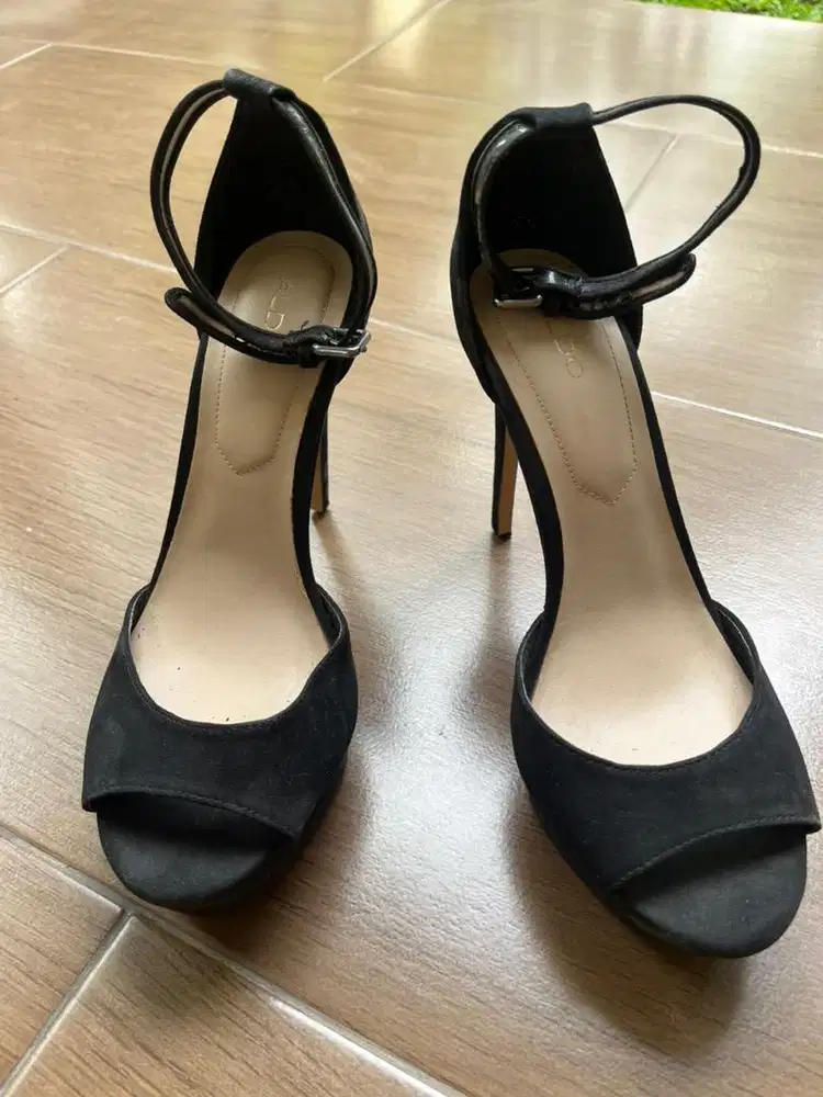 Sepatu heels cewek
