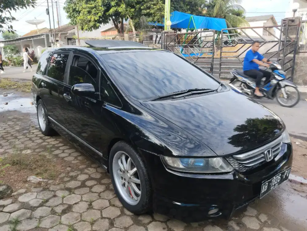 Honda Odyssey 2004 Bensin