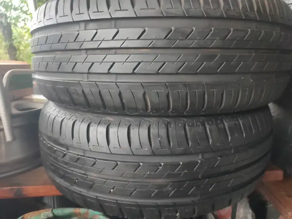 Bridgestone ecopia 205/55r16
