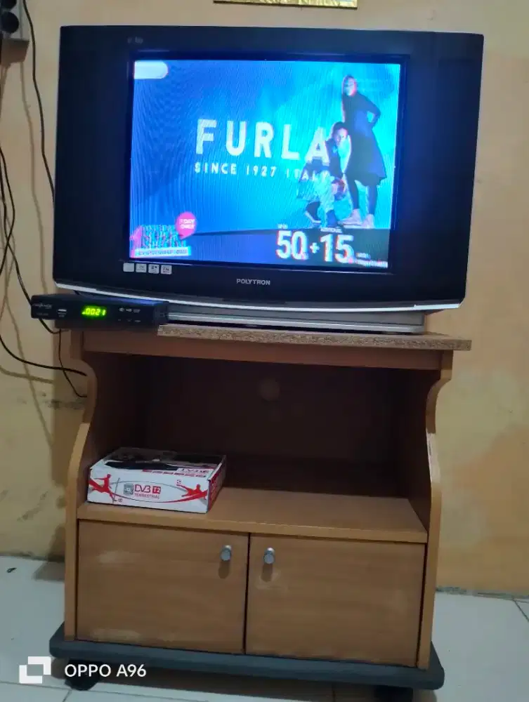 Jual aja tv Polytron 21fullset Rak,stb,remot² ada semuanya