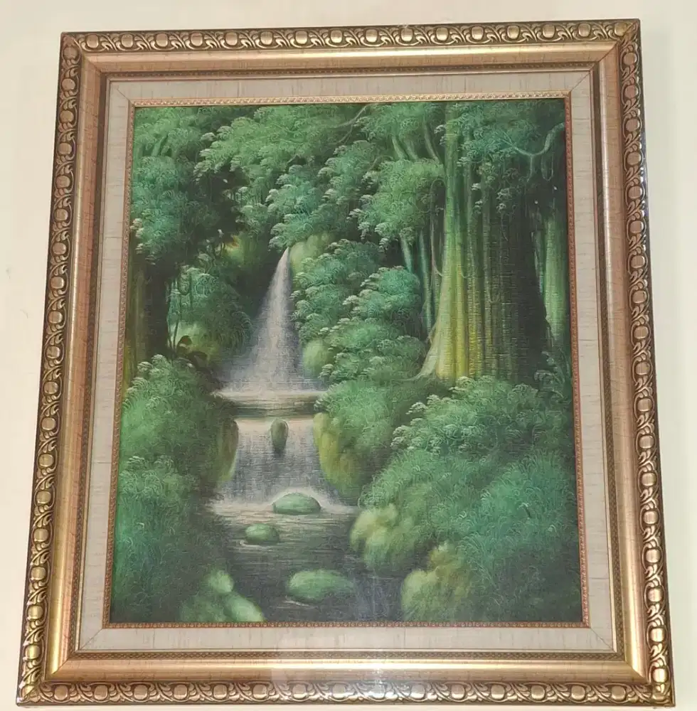 Lukisan Air Terjunbdlm hutan
