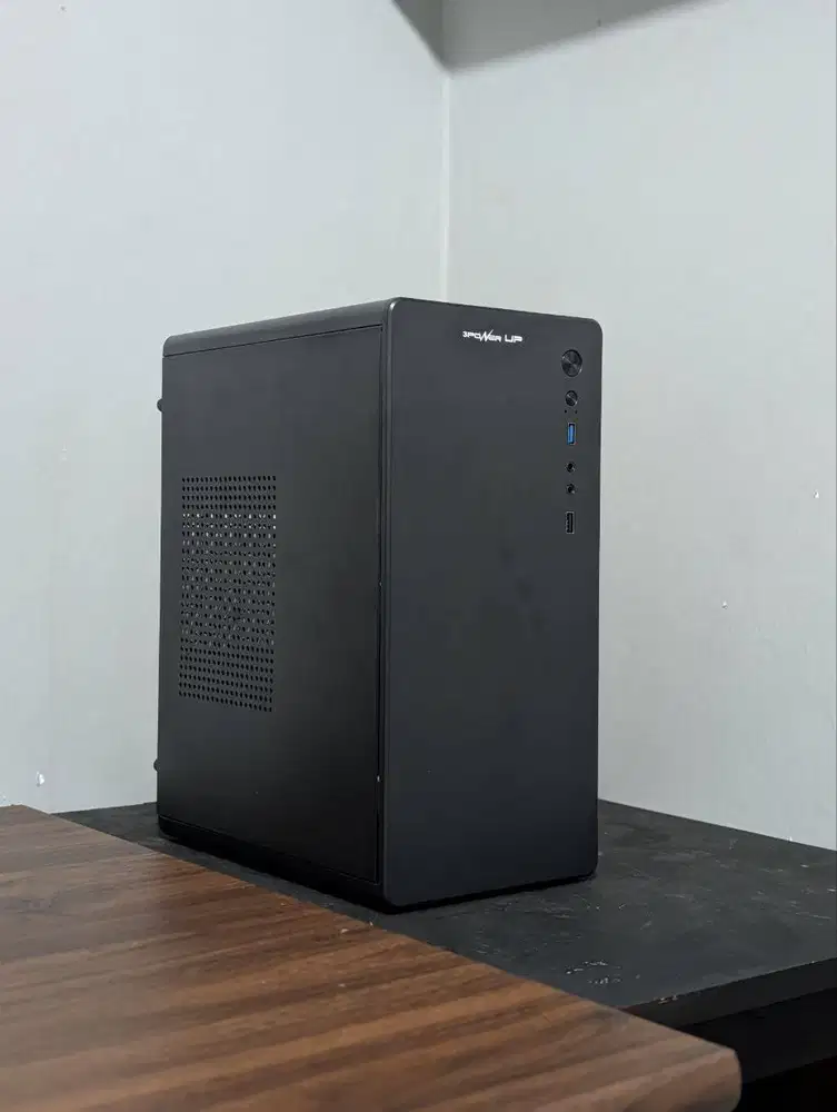 PC Gaming Ryzen 5 2400G 8/128
