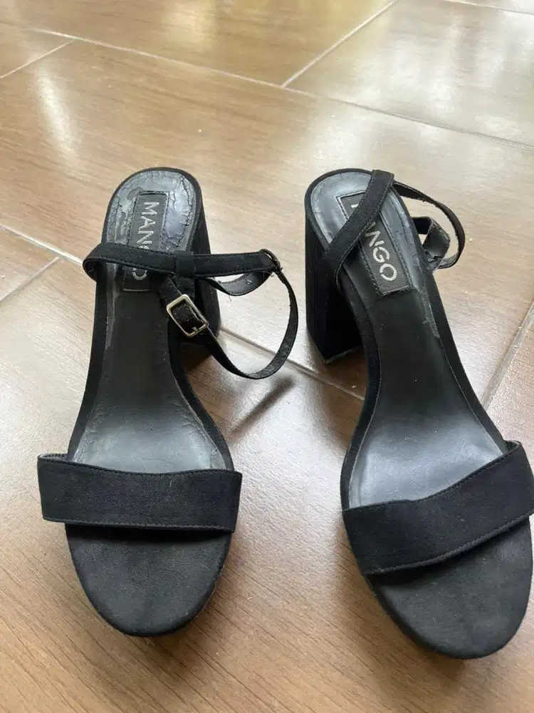 Sandal heels cewek