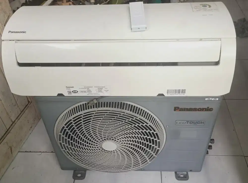 Jual ac Panasonic 1/2pk lowwat r 36.. 700 watt kondisi 95% ori semua