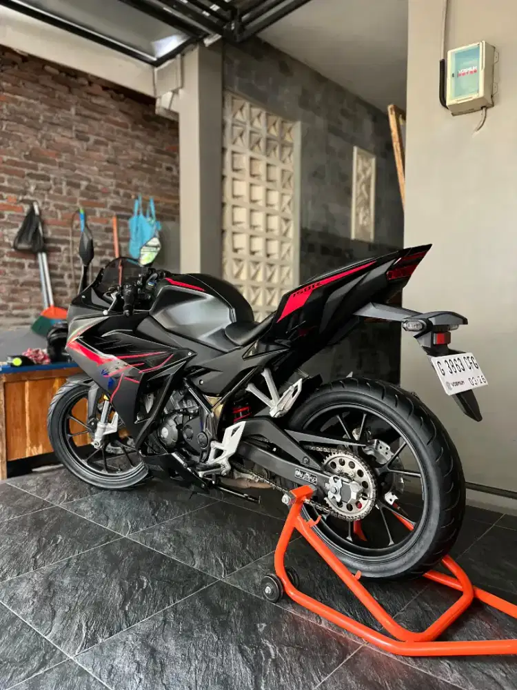 cbr 150cc barang mulus
