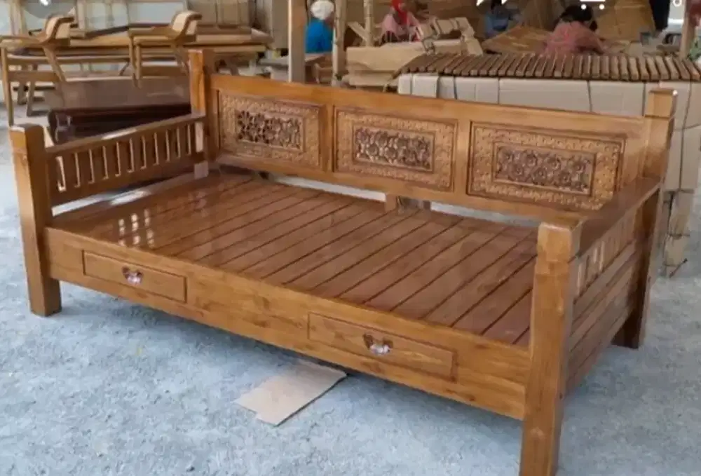 Kursi Bale minimalis besar