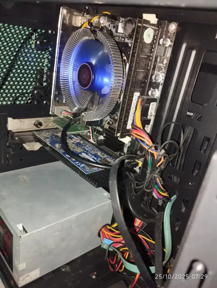 Dijual pc i5 gen 3 ram 16gb, vga 2gb ssd 256gb