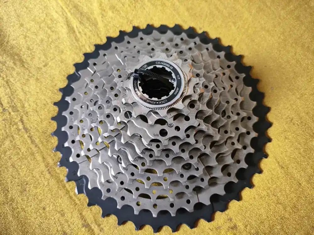 Sprocket shimano 10speed hg500 11 42T japan 2nd like new