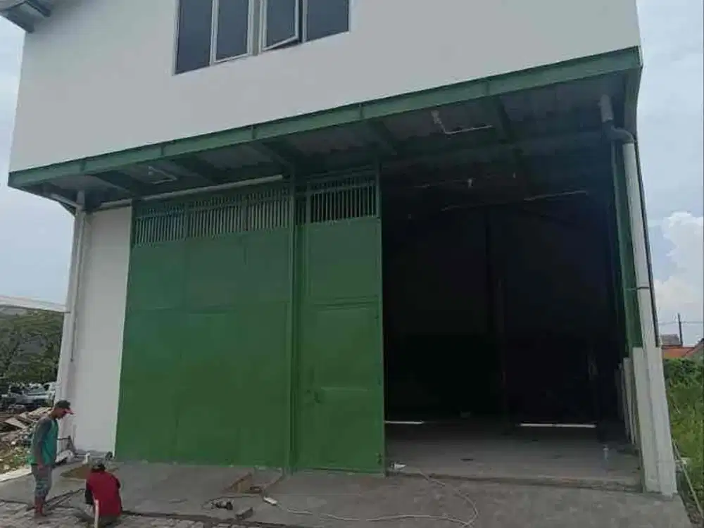 Gudang baru gress tropodo luas 200 m2