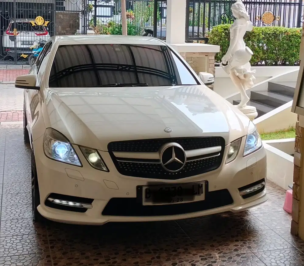 Mercedes-Benz E250 2013 Bensin