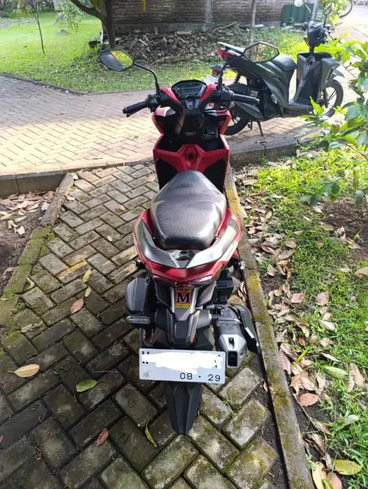 JUAL CEPAT VARIO LED NEW 150 KM RENDAH