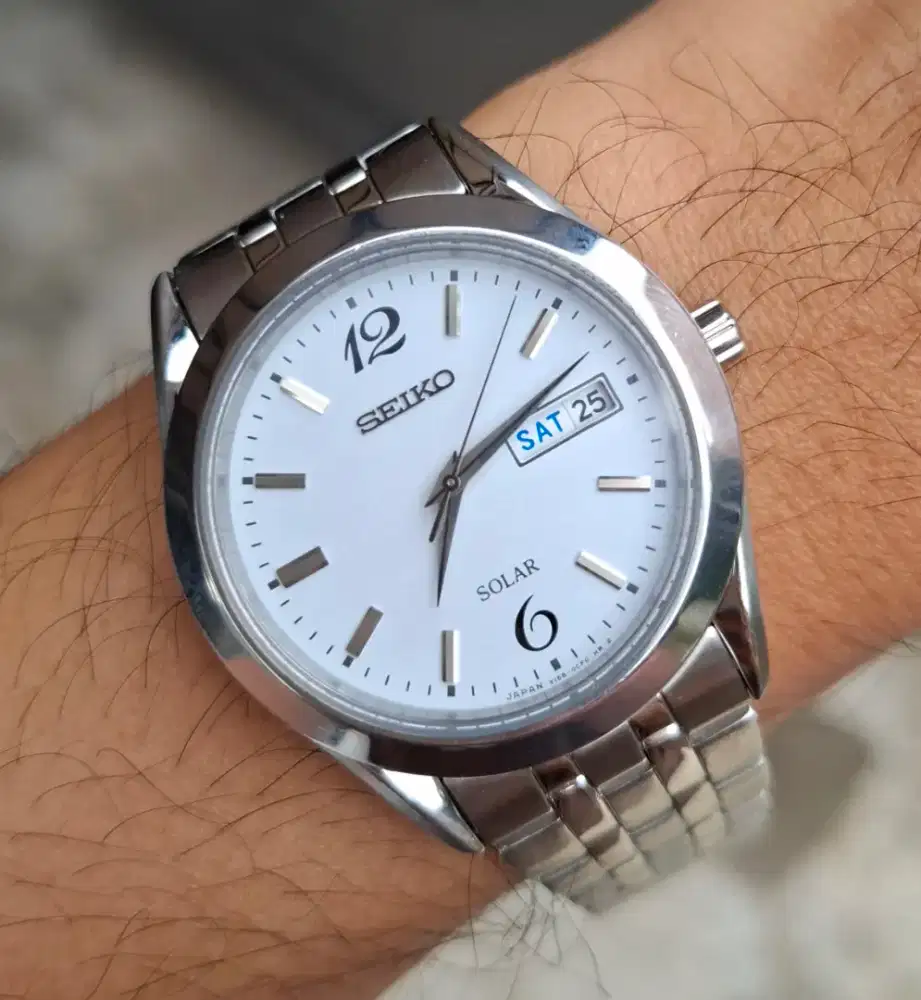 Jam seiko solar