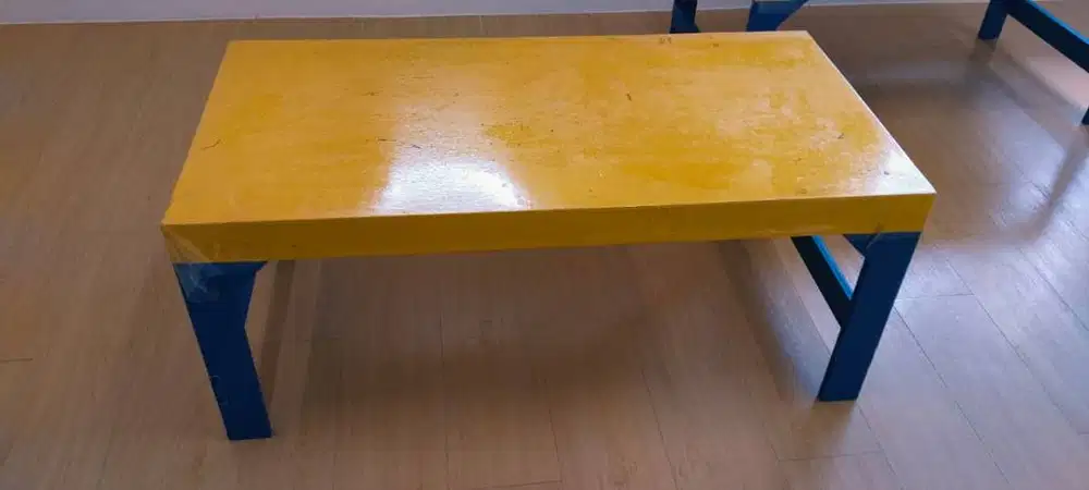 Meja Belajar Anak
