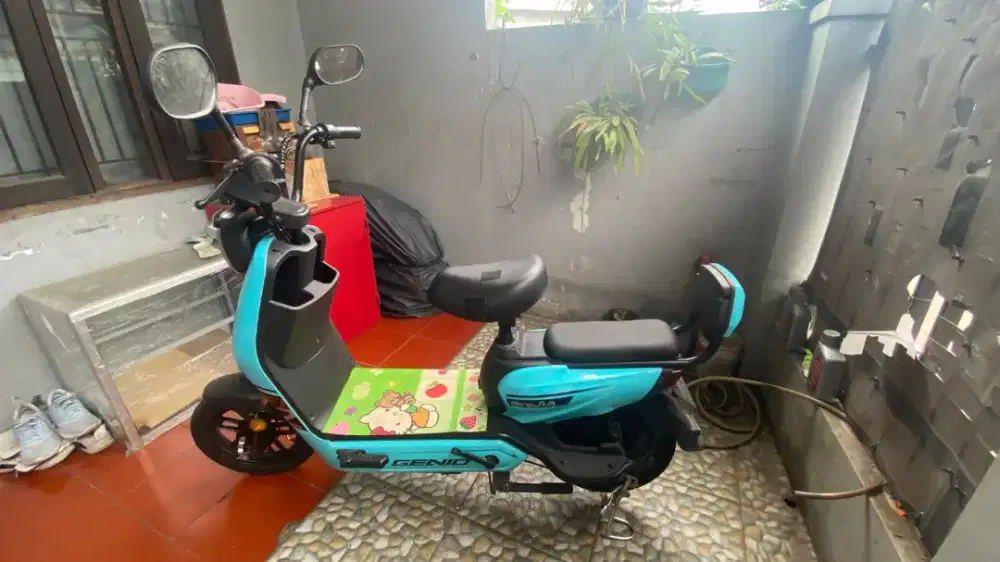 Sepeda Listrik Genio