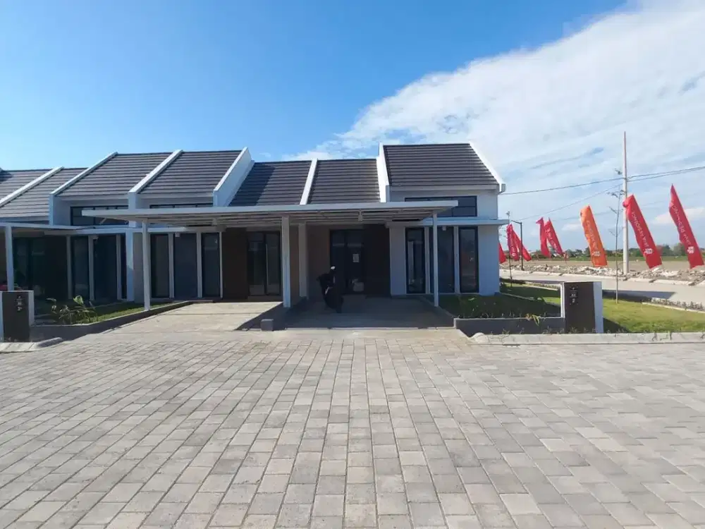 Rumah 300jutaan free canopy // terlaris
