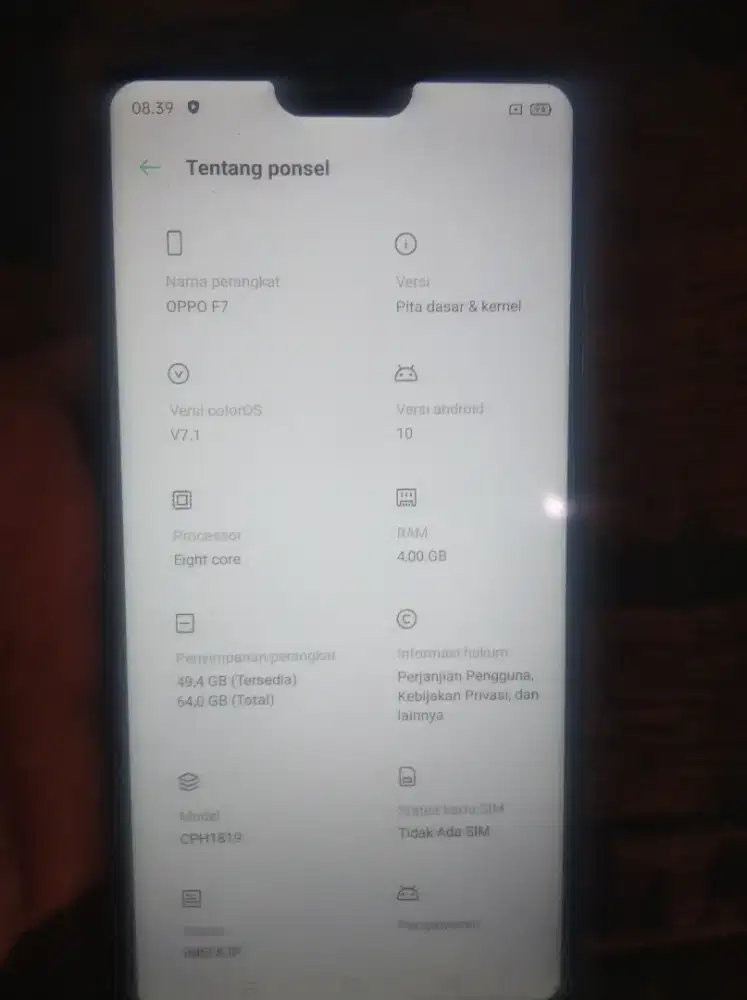 Oppo f7 ram 4 internal 64 normal orisinilan tinggal pakai