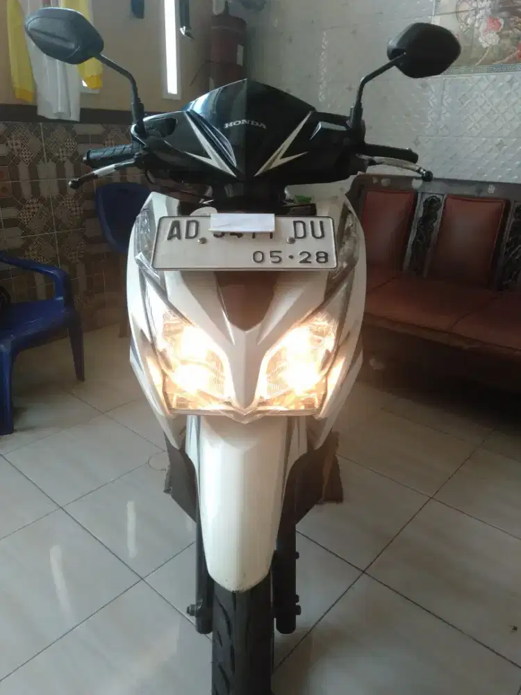 Dijual Honda Vario KZR 125 AD solo 2013