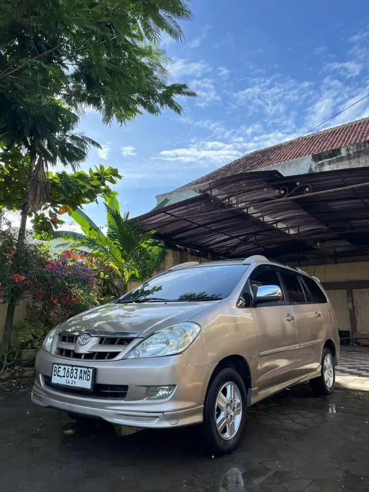[KM85RB] Kijang Innova G 2.0 MT
