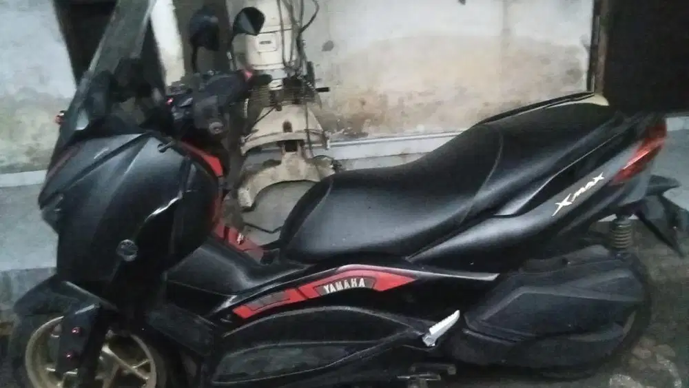 Yamaha Xmax sedikit modif asli DK