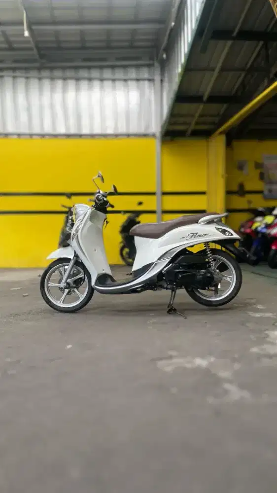 YAMAHA FINO PREMIUM 2023 TERMURAH