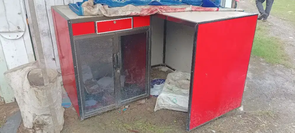 Meja Kerja Kasir